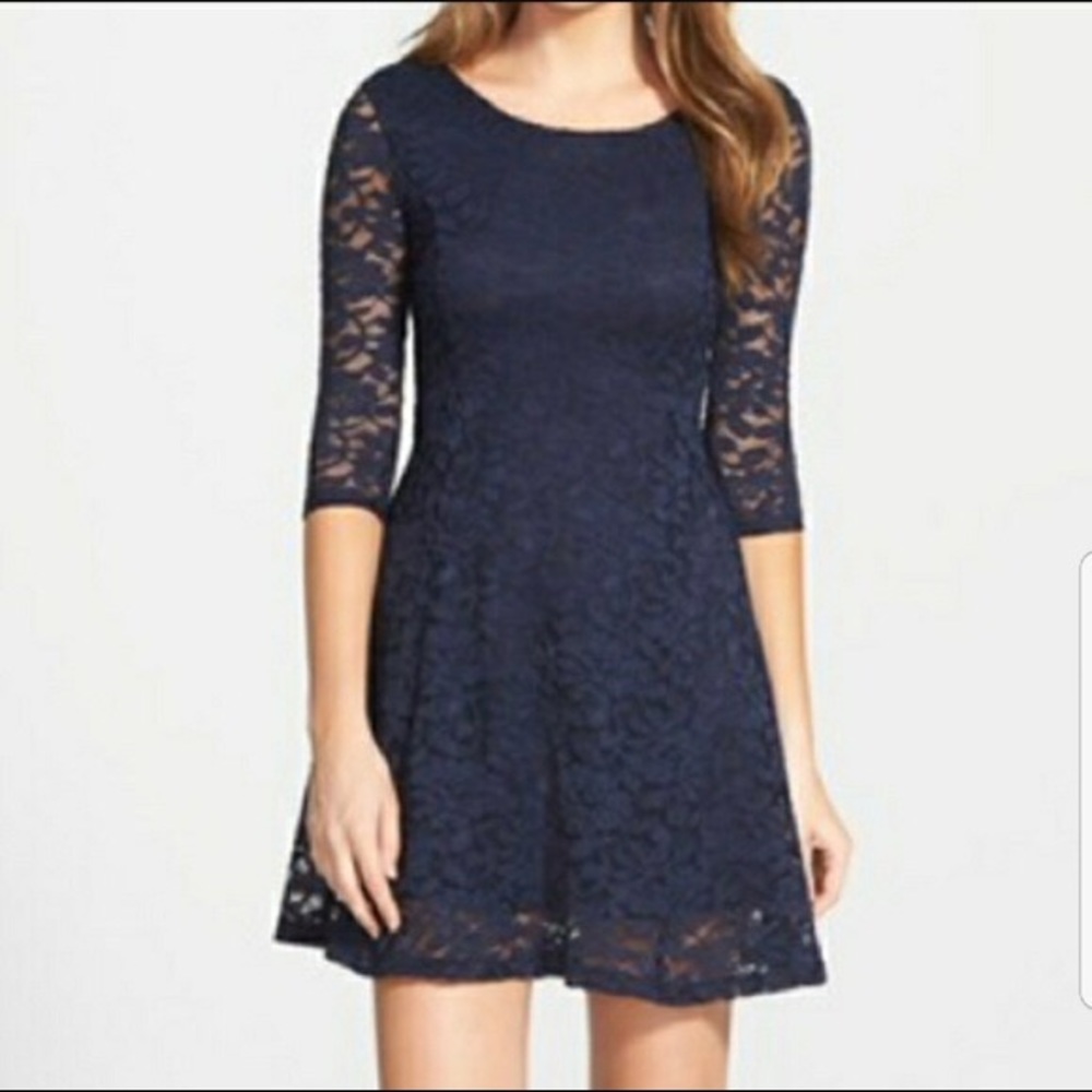 little black dress (lace)